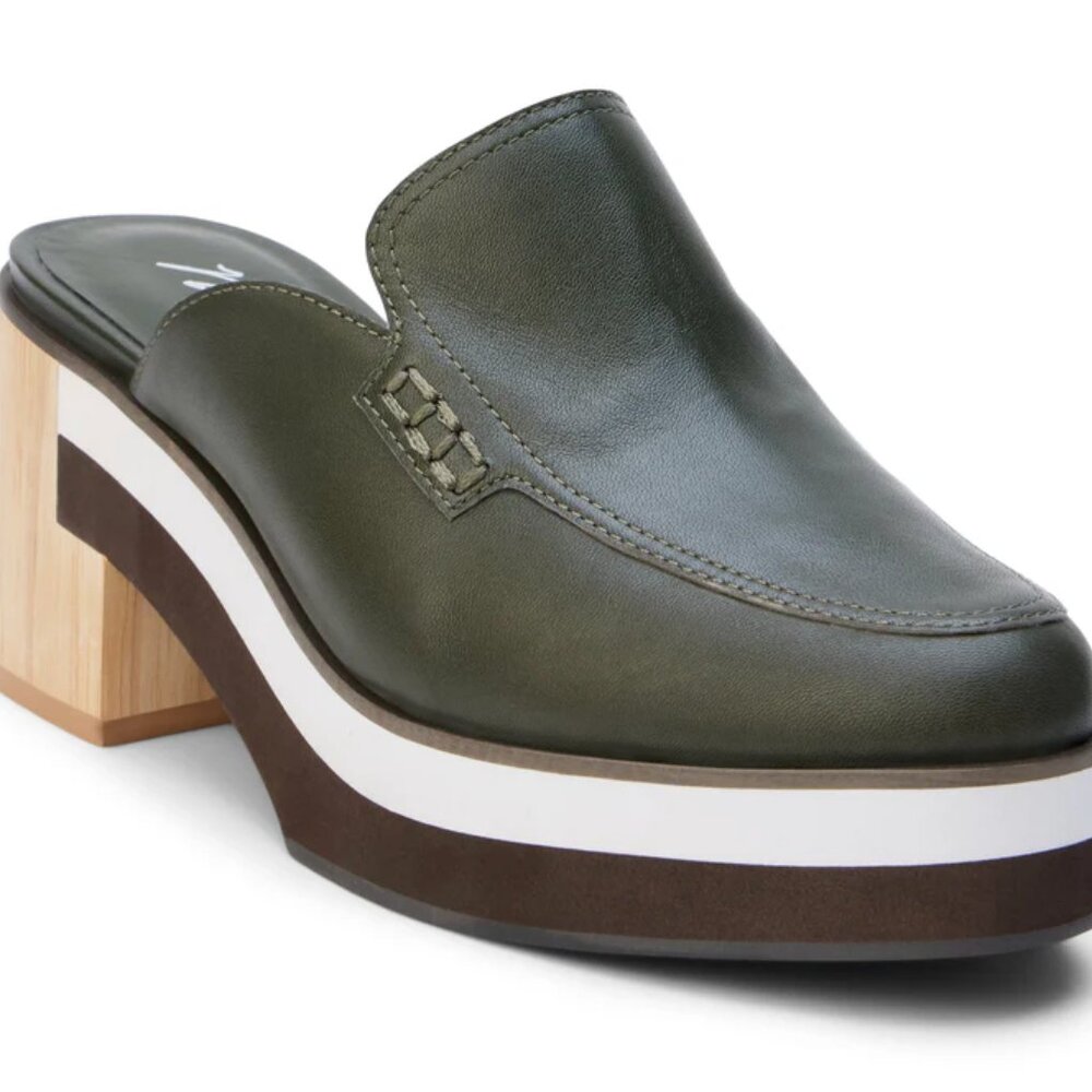 NWT MATISSE KRISTY LOAFER MULE, PINE